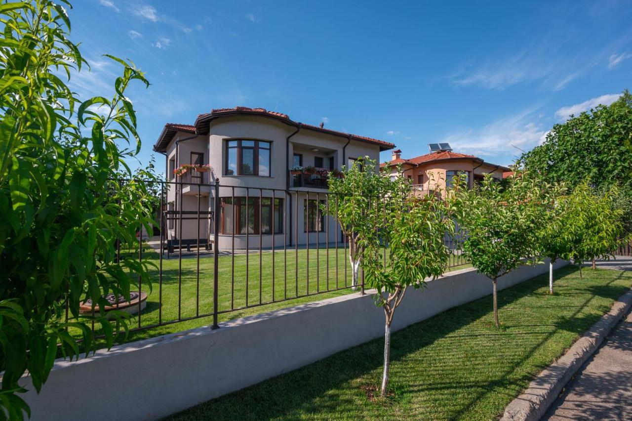 Katerina Guest House Kocherinovo Exterior photo