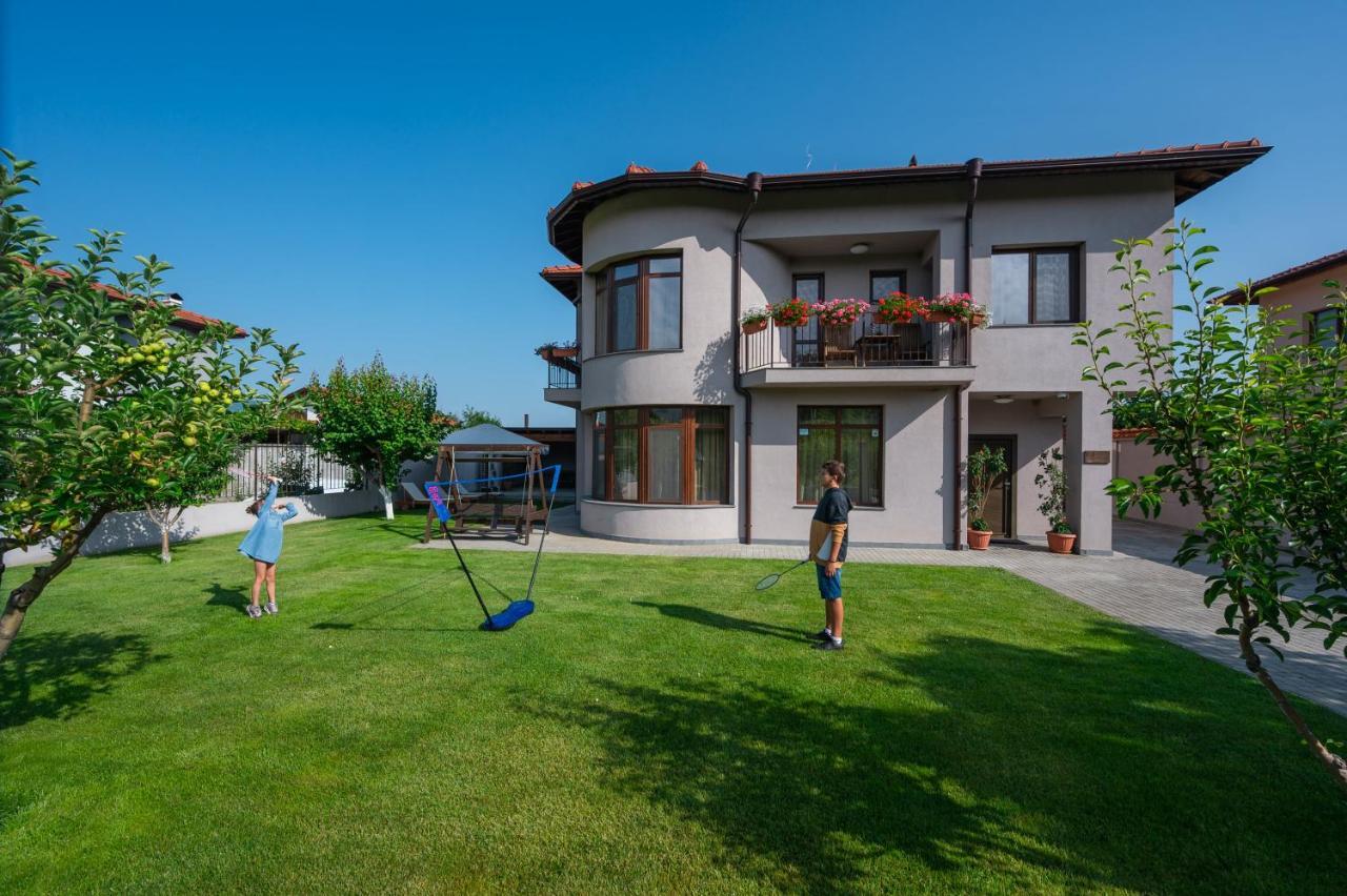 Katerina Guest House Kocherinovo Exterior photo